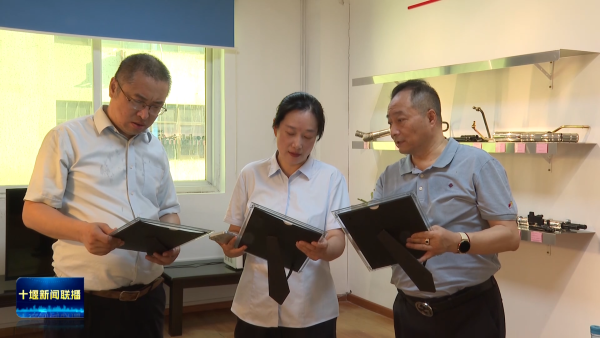 oekdz8p x9colhxoxxaaaaabjru5erkjggg==